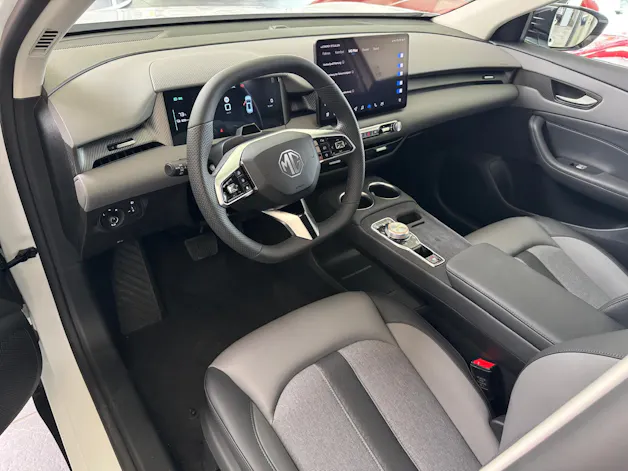 MG S5 EV 64 kWh Luxury