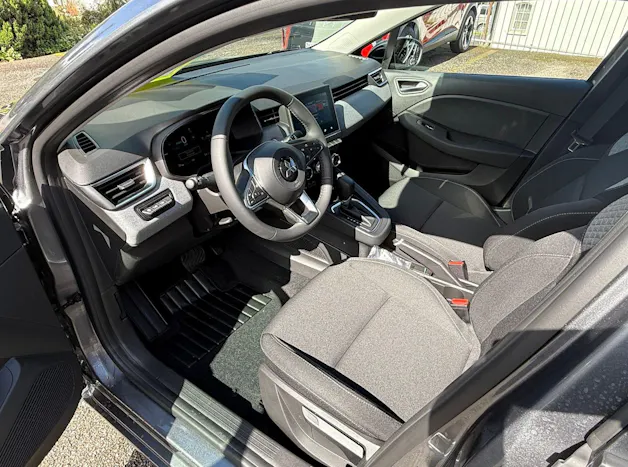 Mitsubishi Colt 1.6 HEV Invite+
