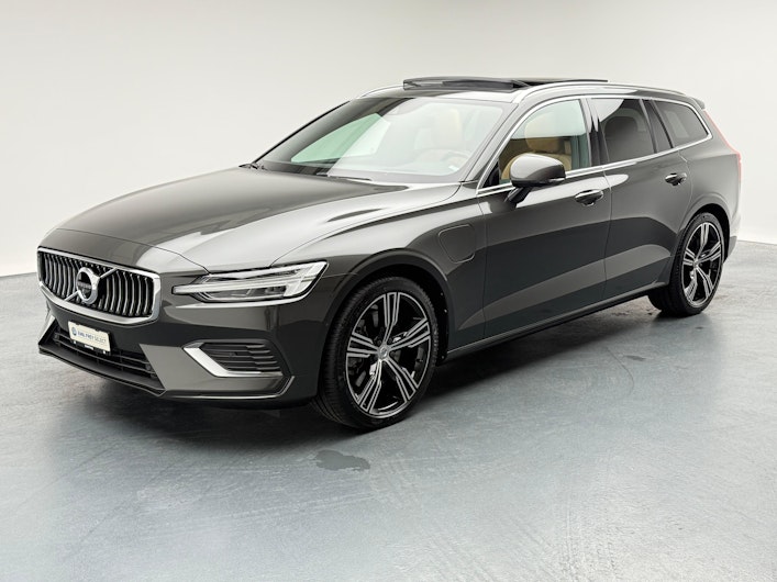 Vehicle image VOLVO V60