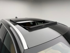 Vehicle image VOLVO V60 2.0 T8 TE Inscription eAWD