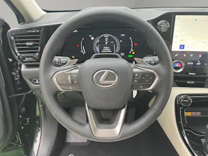 Lexus NX 350h Excellence