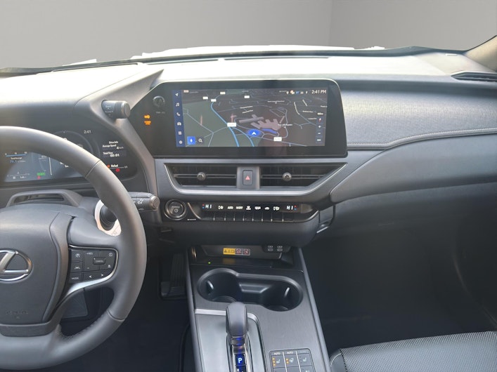 Vehicle image LEXUS UX