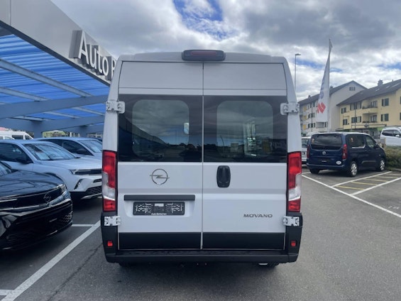 Vehicle image 6 Vehicle image 6