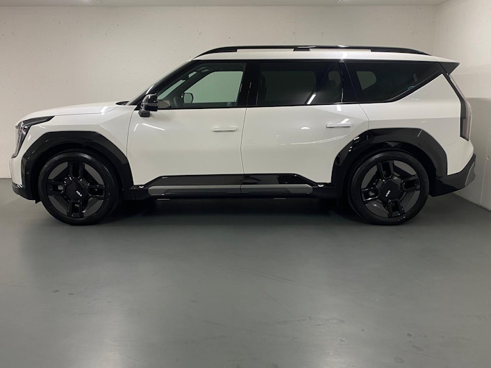 Vehicle image KIA EV9