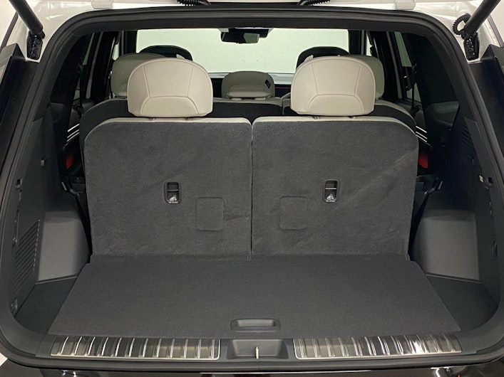 Vehicle image KIA EV9