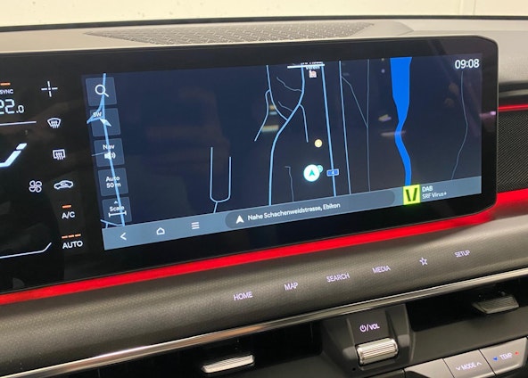 Vehicle image 6 Vehicle image 6