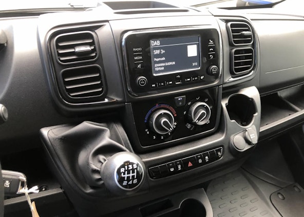 Vehicle image 10 Vehicle image 10