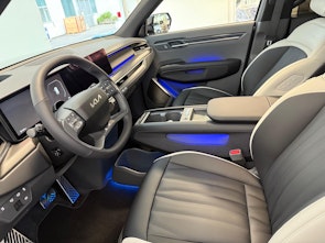 Vehicle image KIA EV9 99.8 kWh GT-Line 4x4