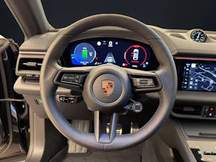 PORSCHE Macan 4S