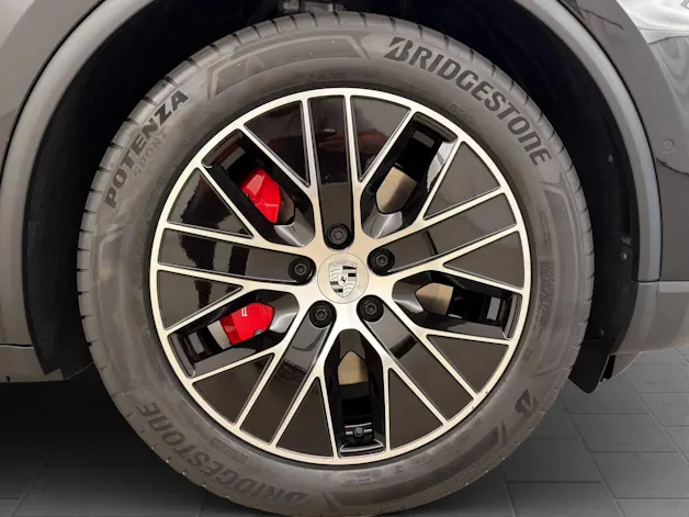 PORSCHE Macan 4S