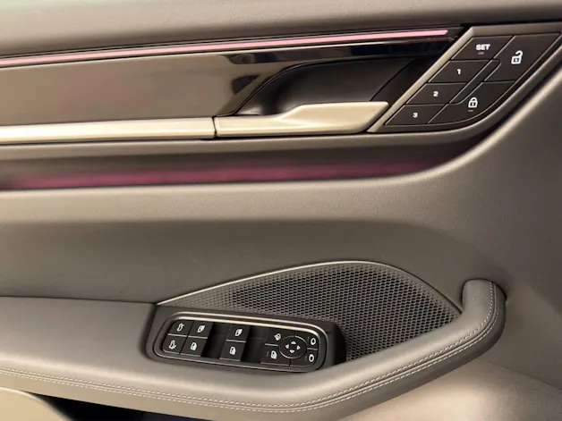 PORSCHE Macan 4S
