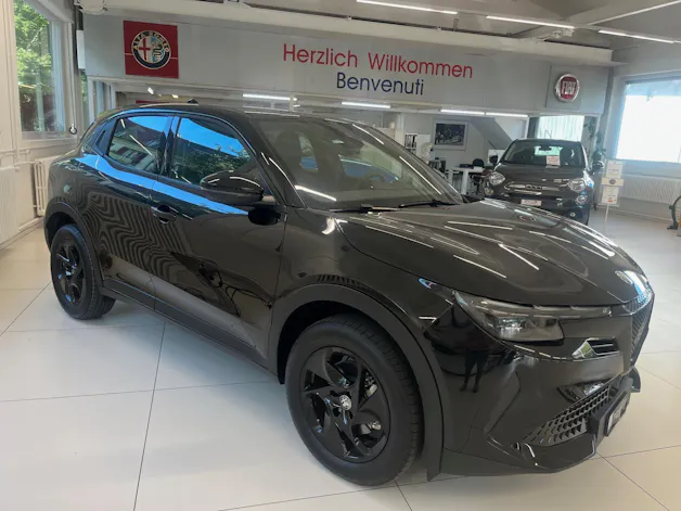 Alfa Romeo Junior 1.2 Ibrida