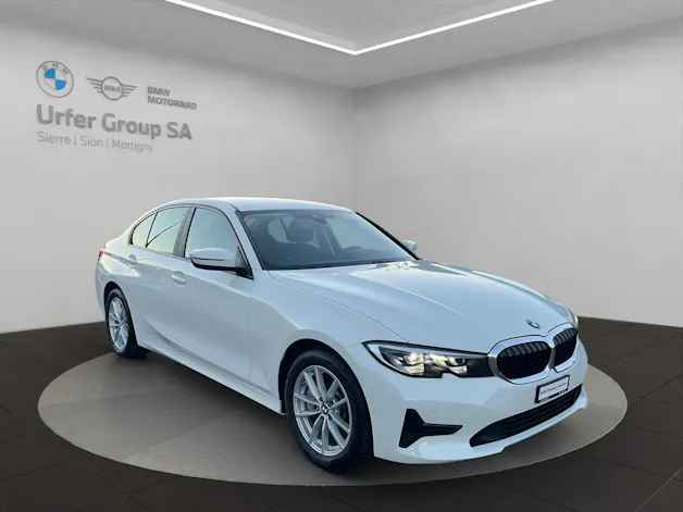 BMW 330d xDrive 48V Steptronic