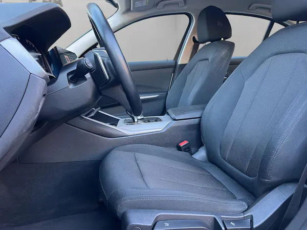 BMW 330d xDrive 48V Steptronic