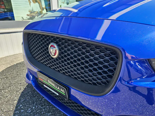 Jaguar XE 20d R-Sport Automat