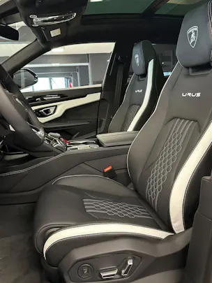 Lamborghini Urus S E-Gear