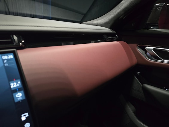 Vehicle image 31 Vehicle image 31