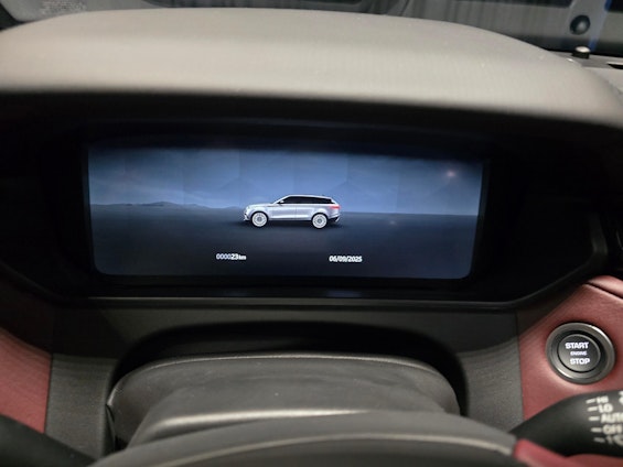 Vehicle image 23 Vehicle image 23