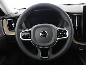 Volvo XC60 2.0 T8 TE Ultra Dark eAWD - Facelift MY2026