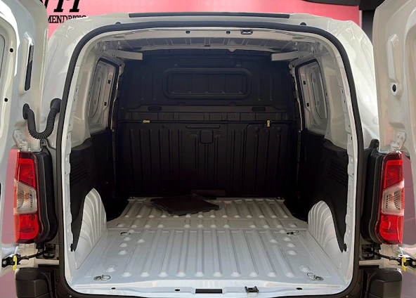 immagine del veicolo 9 immagine del veicolo 9