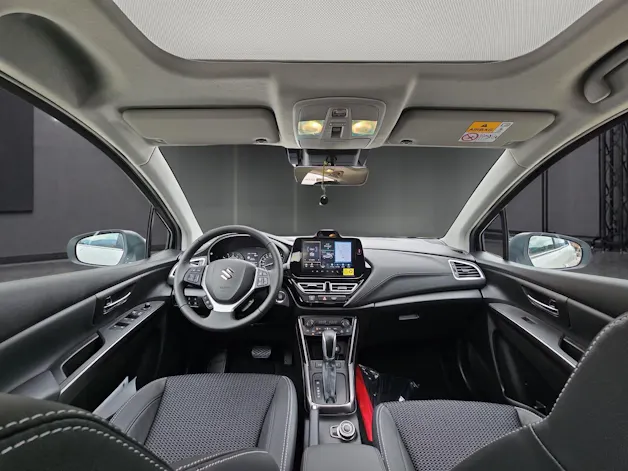 Suzuki S-Cross 1.4 T Compact Top Hybrid 4x4