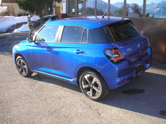 Vehicle image 2 Vehicle image 2