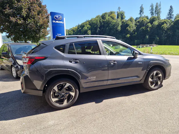 Subaru 2.0i e-Boxer Swiss Plus