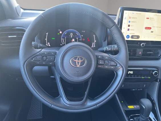 Vehicle image 4 Vehicle image 4