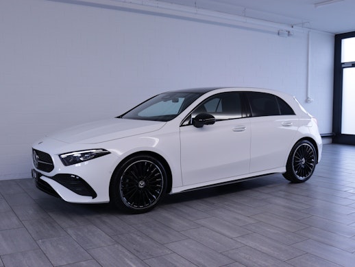 MERCEDES-BENZ A 200 Night Star AMG Line 1
