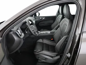 Volvo XC60 2.0 T8 TE XCENTRIC Black