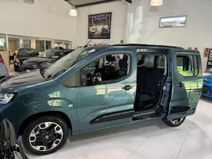 Fiat E-Doblò Elektro 100kW Lounge