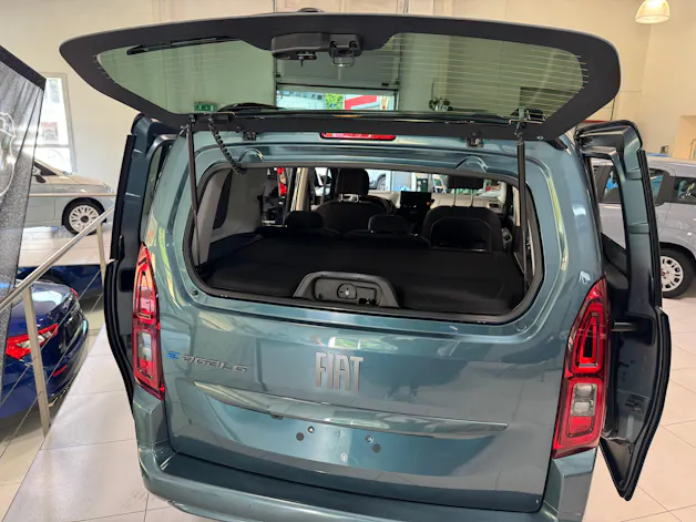 Fiat E-Doblò Elektro 100kW Lounge