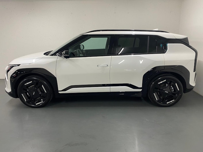 Vehicle image KIA EV3