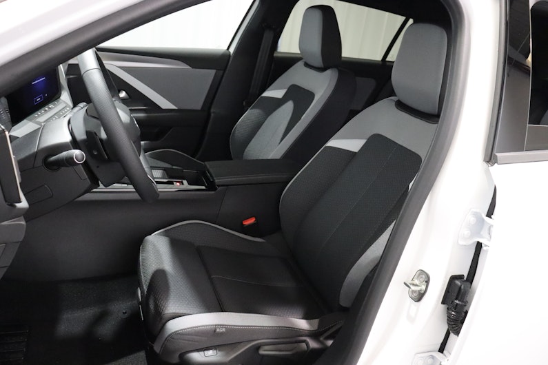 image du véhicule OPEL ASTRA