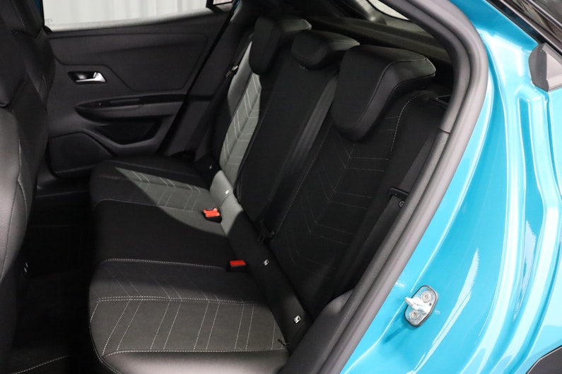 Vehicle image OPEL MOKKA