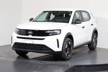 Vehicle image OPEL Frontera 1.2 T HEV Edition