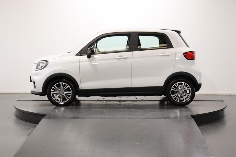 Vehicle image LEAPMOTOR T03