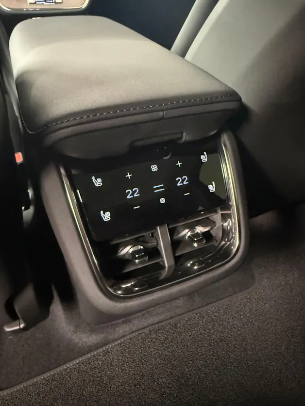 Volvo ES90 Plus