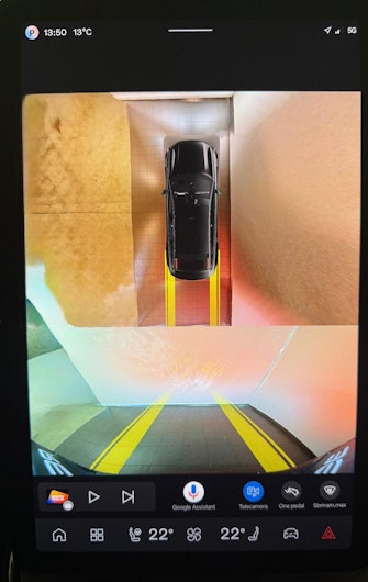 Vehicle image VOLVO ES90