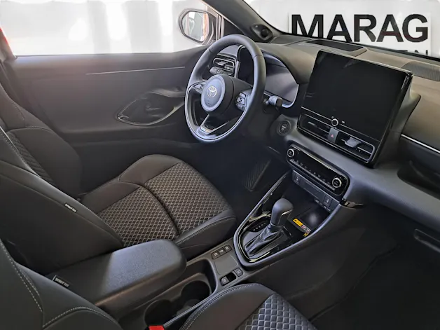 Toyota Yaris 1.5 VVT-i HSD Premium