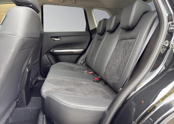 Vehicle image 14 Vehicle image 14