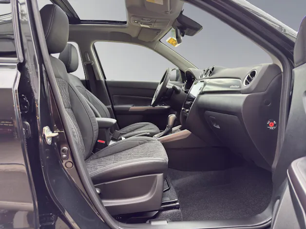 Suzuki Vitara 1.4 T Compact Top Hybrid 4x4