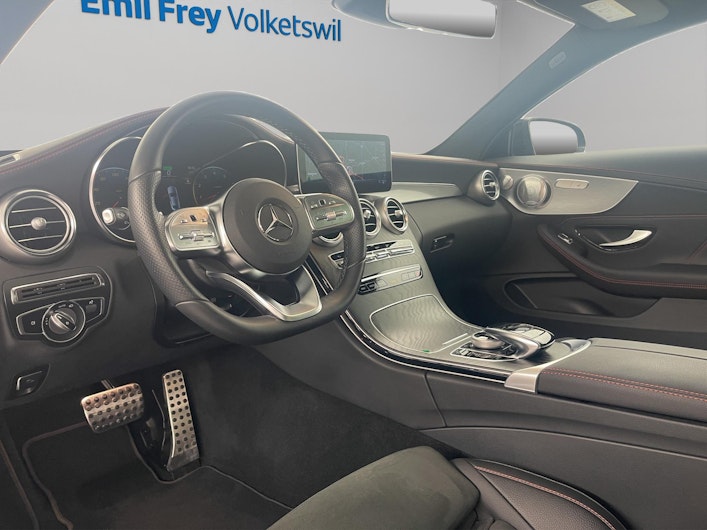 Vehicle image MERCEDES-BENZ C 200