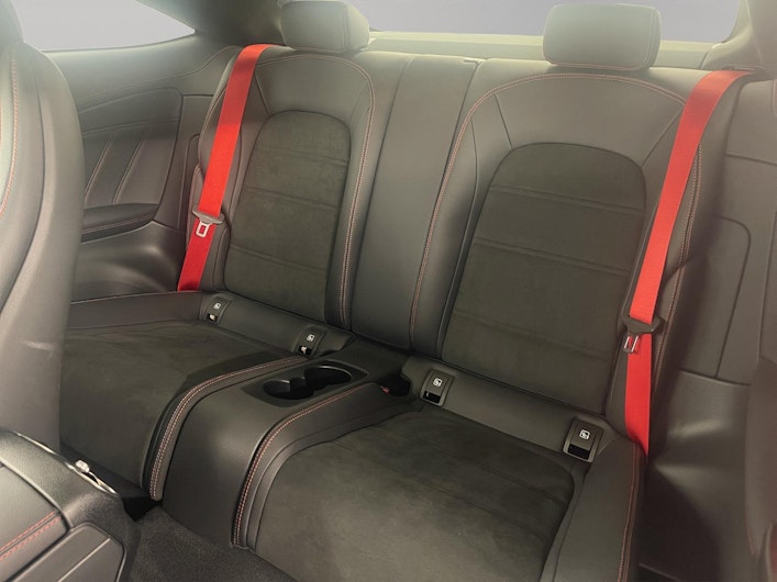 Vehicle image MERCEDES-BENZ C 200