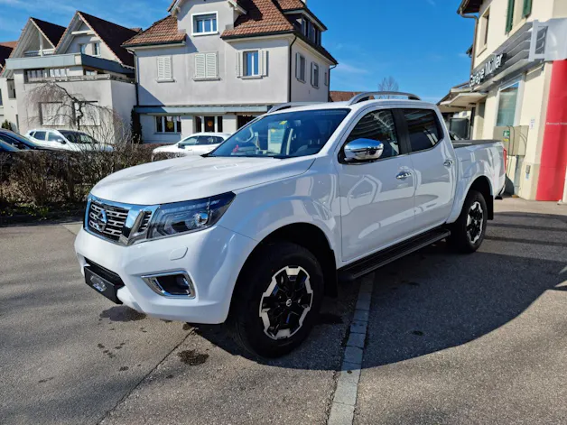 Nissan Navara 2.3 dCi Double Cab N-Connecta