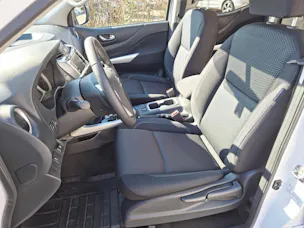 Nissan Navara 2.3 dCi Double Cab N-Connecta