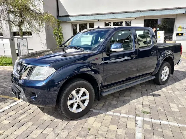 Nissan Navara 2.5 dCi Double Cab SE