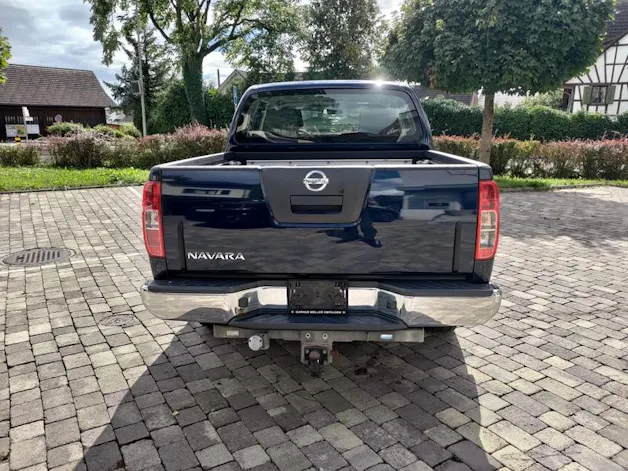 Nissan Navara 2.5 dCi Double Cab SE