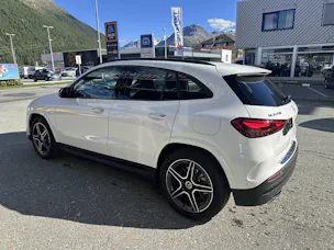 Mercedes-Benz GLA 250 Swiss Star AMG Line 4matic
