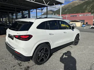 Mercedes-Benz GLA 250 Swiss Star AMG Line 4matic